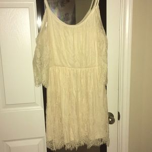 Off White Detailed Lace Dress
